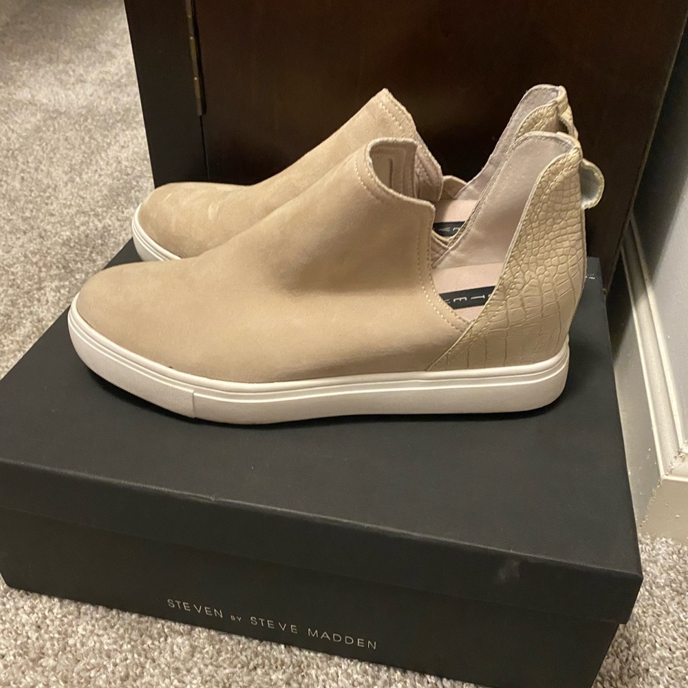 Steve By Steve Madden - image 1